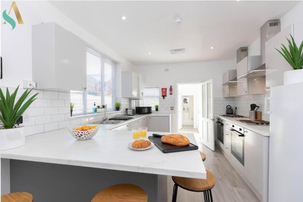 5 Double Bedrooms With Ensuites - Teesside House Tsac Redcar Eksteriør bilde